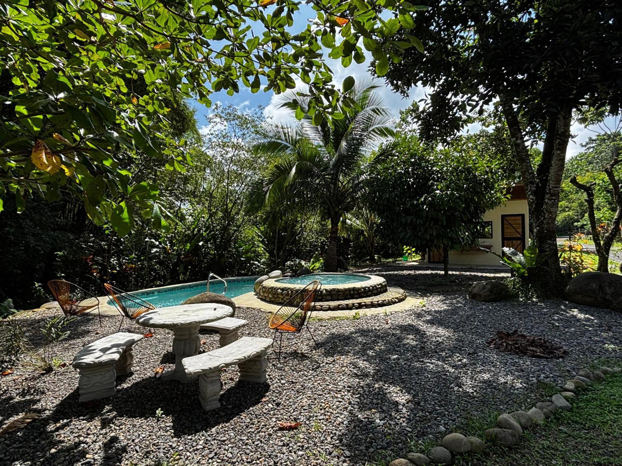 Bamboo River Lodge Horquetas Exterior foto
